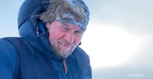 Ring Christmas bells, merrily ring...