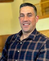 Scott Reading's Instagram, Twitter & Facebook