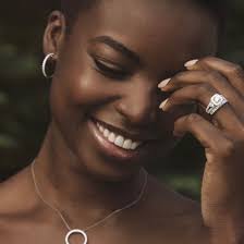 It's only knowledge that open doors that I saw in my Dream'S. Great meeting  with our CEO Mr. Eugenio Bravo 💎 SODIAM Angola.