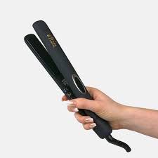 Designed by Hairstylists | Black Infrared Hair Straightener – Aria Beauty