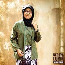 Introducing :batik amarillis's breezy 2 in lurik surjan this one shoulder cut out top is super comfy. Kebaya Lurik Wanita Adat Jawa Baju Lurik Kartini Baju Lurik Wanita Adat Jawa Lazada Indonesia