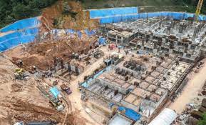 Its core business projects include construction, property development, manufacturing and quarrying, infrastructure concessions and plantations. Tanjung Bungah A Major Construction Site Landslide In Malaysia That Killed 11 People The Landslide Blog Agu Blogosphere