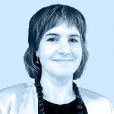 Eloise Carr's Instagram, Twitter & Facebook