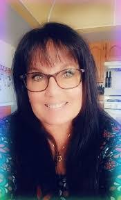 Kerri Yoder's Instagram, Twitter & Facebook