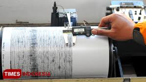 Gempa pertama hari ini terjadi di wilayah tuapejat, kecamatan sipora utara, kabupaten kepulauan mentawai, provinsi sumatera barat (sumbar). Hari Ini Gempa Bumi Mengguncang Tiga Wilayah Di Indonesia Times Indonesia