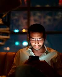 พิทยา เทียมเศวต) ปัจจุบันอายุ 71 ปี เป็นนักแสดงชาย ศิลปินแห่งชาติ สาขาศิลปะการแสดง . Oxp1tmzlcfkidm