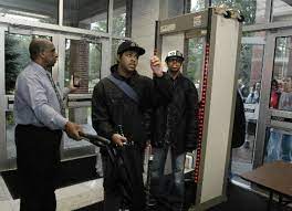 In the following paragraphs, i'll show you how you can use this device to locate your you still can in some cases use inside the house but you need to turn the sensitivity to the lowest level. 5 Reasons Metal Detectors In Schools Are A Bad Idea According To Security Expert Masslive Com