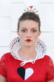 Alice Im Wunderland Die Bose Konigin Verkleidung Coole Kostum Idee Perfekt Fur Karneval Fasching Oder Halloween Alice Im Wunderland Alice Im Wunderland Kostum Und Wunderland