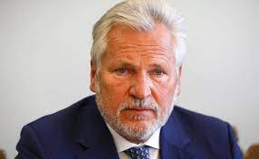 Była to odpowiedź na tłumaczenie andrzeja dudy ws. Exev8g 15unsnm