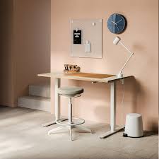 Skarsta Skrivbord Sitt Sta Beige Vit 120x70 Cm Ikea Ikea Standing Desk White Standing Desk Sit Stand Desk