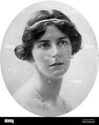 Wartime wedding Black and White Stock Photos & Images