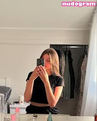 pusi.chka_  pusichka  pusichka1  pusichka_ Гола изтичане OnlyFans снимка  3 - Nudogram v2.1