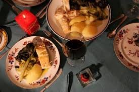 Recentemente, no brasil, o pernil de porco e o frango passaram a estar muito próximos do peru na ceia de natal. Consoada Fora De Casa Ou Por Encomenda Com Cada Vez Mais Adeptos Quadra De Natal Publico