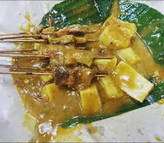 Jun 30, 2021 · dari namanya, tentu hidangan ini menggunakan mie pipih atau juga sering ditambahkan mie kuning yang terbuat dari gandum. Resepi Kuah Sate Padang