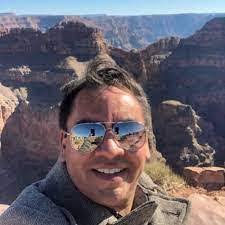 Peter Pala's Instagram, Twitter & Facebook