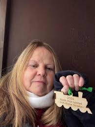 Jennifer Sieck's Instagram, Twitter & Facebook