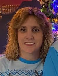 Amanda Mcelhinney's Instagram, Twitter & Facebook