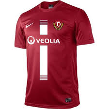 Playing in 3.liga, the club was founded in 1953 and is regarded as one of the 30 largest sports clubs in germany with over 20,000 members. Dynamo Dresden Kit History Football Kit Archive