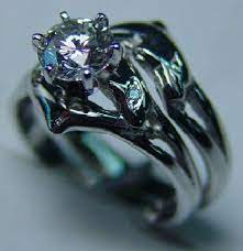 Pin By Lisa Rhyner On Beach Wedding Planning Heart Engagement Rings Dolphin Jewelry Pretty Jewellery