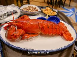 The first red lobster restaurant was opened on january 18, 1968, in lakeland, florida, by entrepreneurs bill. Red Lobster Ph The Best Of Lobsterworthy Celebrations In Manila Awesome
