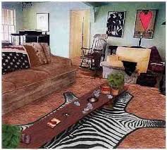 10050 cielo drive location of the tate murders in august 1969. 10050 Cielo Drive Ø¯Ø± ØªÙˆÛŒÛŒØªØ± Living Room Of 10050 Cielo Drive As It Appeared In 1969 Sharon Tate And Her Husband Roman Polanski Lived Here Http T Co 7snrlb2qth