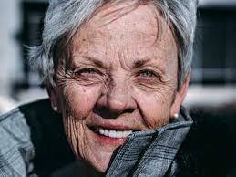 Meredith Grimes's Instagram, Twitter & Facebook