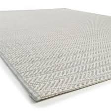 Reduced Outdoor Carpets In 2020 Indoor Outdoor Carpet Outdoor Carpet Outdoor