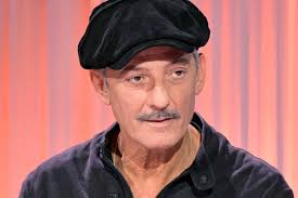 Sanremo, Fiorello parteciperà da cantante: l'annuncio dello showman