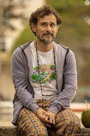 He was an actor, known for variações (2019), cinzento e negro (2015). Ator Da Novela Amor De Mae Enrique Diaz Lamentou Morte De Filipe Duarte Doce E Simpatico Purepeople