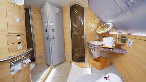 The suites are incredibly blinged out and comfortable, though they're definitely on the tight side as far as a380 first class seats go. First Class Der Wahre Luxus Auf Flugreisen Stern De