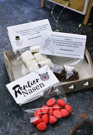 Den teebeutel habe ich auf der rückseite in das urlaubstütchen gesteckt. Kleinigkeiten Zu Weihnachten Schneemannfurze Rentierkacke Calistas Traum