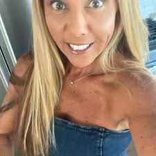 Yesterday, the Newport Beach Police Department honored one of our own.  Officer Troy Zeeman (pictured in a suit, next to Chief Lewis) received a  Commendation for his courageous actions during the shooting