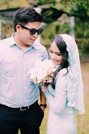 15% off malay wedding photography package. Annurikanstory Malay Engagement In Dusty Blue With Beautiful Handbouquet And Matching Veil By Shikah Engagement Photoshoot Malay Engagement Wedding Engagement