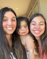 Janel Bello Photography added a...