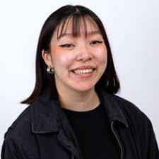 Stephanie Minick's Instagram, Twitter & Facebook