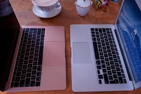 Oder wenn mein macbook pro mitte 2009 15'' mit 8gb und 512 ssd quasi fast das gleiche bietet wie das neue macbook air! Macbook Air 2018 Im Test Stark Schlank Schon Euronics Trendblog
