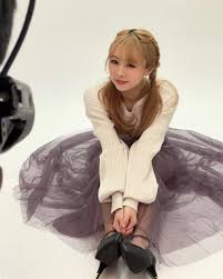 Hot girl 18+ Mahina Amane sở hữu số đo vòng 1 bằng 2/3 chiều cao cùng nhan  sắc “cháy hàng” mọi ấn phẩm - OPEN EDUCATION VIETNAM