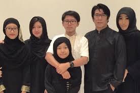 Kini, ayah alvin faiz itu rupanya. Selain Ustad Arifin Ilham 4 Artis Ini Juga Punya Istri Lebih Dari Satu Yang Terakhir Ketahuan Menikah 3 Kali