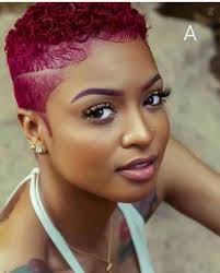 Cheveux courts femme noire, coupes courtes black, tendances coiffures, les girls with short hair > cheveux courts femme noire perruque courte noire dégradée synthétique coupe boyish —. Le Cheveu Court Dans Tous Ses Etats Libreville Community Hair Salon Facebook