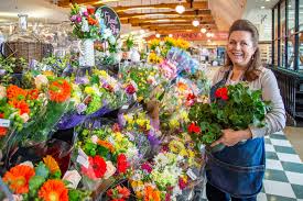 We are your local source for lawn, garden & pet supplies. Floral Shop Ringbros