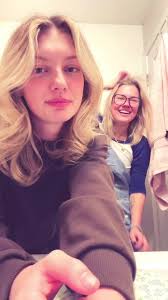 Caroline Farthing (@caroline.farthing)