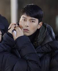 Pin On My Super Handsome Hyun Bin