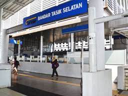 Bandar tasik selatan station (bts) is a malaysian interchange station located next to and named after bandar tasik selatan, in kuala lumpur. Keretapi