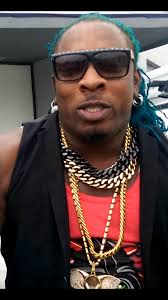 ReggaeWorld will neva die 🔥 Recuerdito de Elephant Man en su visita a  Costa Rica, hace unos años