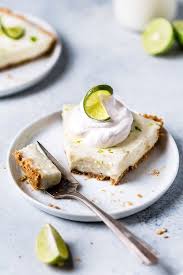 Key Lime Yogurt Pie Recipe In 2020 Key Lime Yogurt Pie Lime Yogurt Yogurt Pie