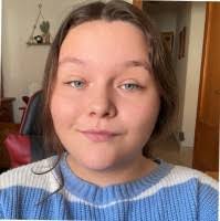 Lydia Neff's Instagram, Twitter & Facebook