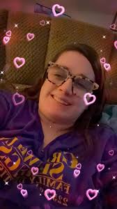 remove if not allowed) Hello, my name is Lily, I'm 16, and I go to Kearns  high. I could really use some friends around my age to hang out with in  person