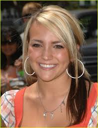 Piece of me referenced spears's life at the time, while break the ice was accompanied by an animated music video showing spears as a superheroine. Jamie Lynn Spears Is A Hero Photo 432931 Jamie Lynn Spears Pictures Just Jared
