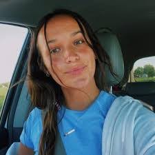 Bailey Vance's Instagram, Twitter & Facebook