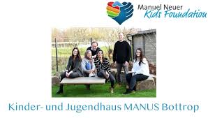 Cm, date de naissance, couleur des cheveux, couleur des yeux, nationalité. Manuel Neuer Kids Foundation Posts Facebook